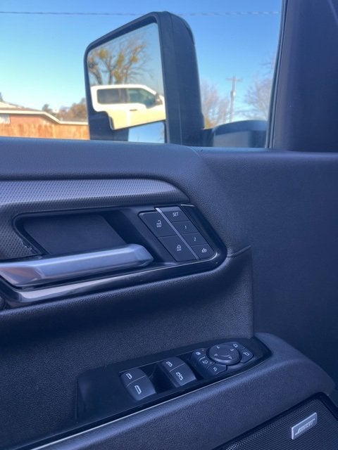 2025 GMC Sierra 3500 HD AT4