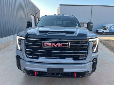 2025 GMC Sierra 3500 HD AT4