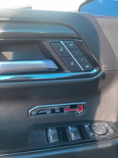 2024 GMC Sierra 1500 AT4