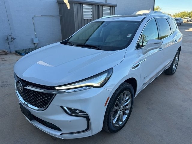 2022 Buick Enclave Avenir