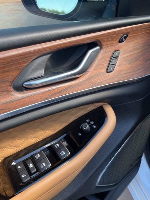 2025 Jeep Grand Cherokee L Summit
