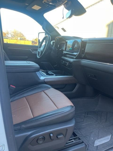 2024 Chevrolet Silverado 2500 HD High Country