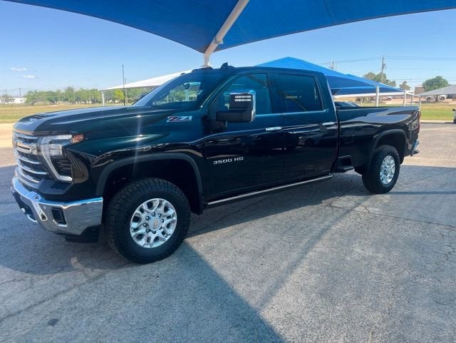 2024 Chevrolet Silverado HD LTZ 4WD Crew Cab Standard Box SRW's photo