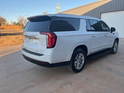 2023 GMC Yukon XL SLT