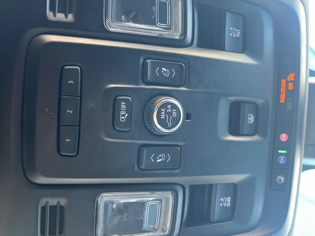 2021 GMC Yukon AT4