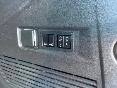 2021 GMC Yukon AT4