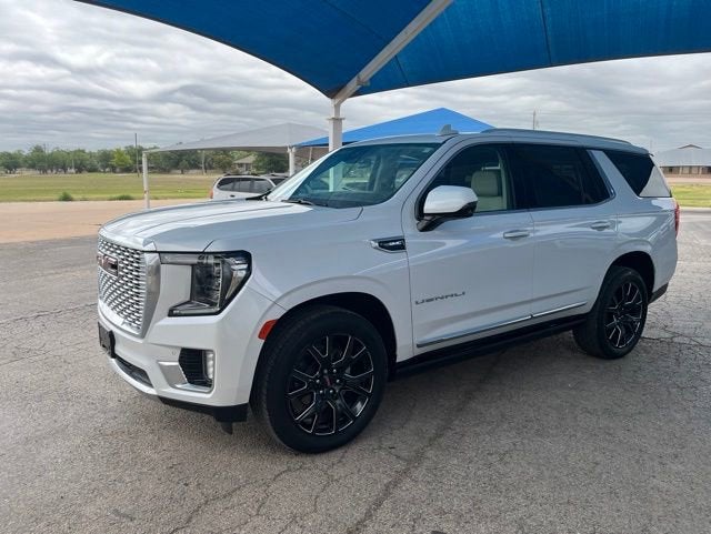 2023 GMC Yukon 4WD Denali's photo