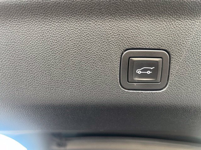 2025 GMC Yukon Denali Ultimate