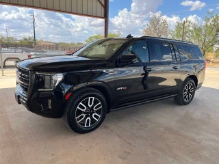 2023 GMC Yukon XL AT4
