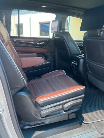 2023 GMC Yukon XL Denali Ultimate