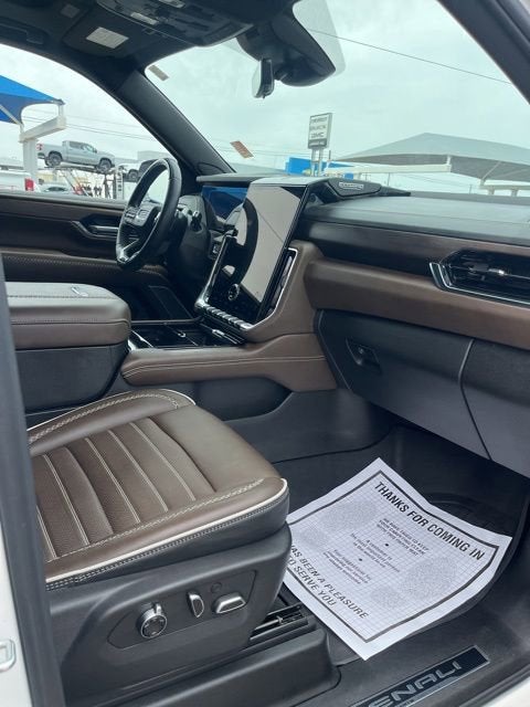 2025 GMC Yukon XL Denali Ultimate