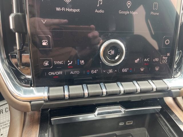 2025 GMC Yukon XL Denali Ultimate