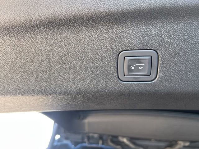 2025 GMC Yukon XL AT4 Ultimate