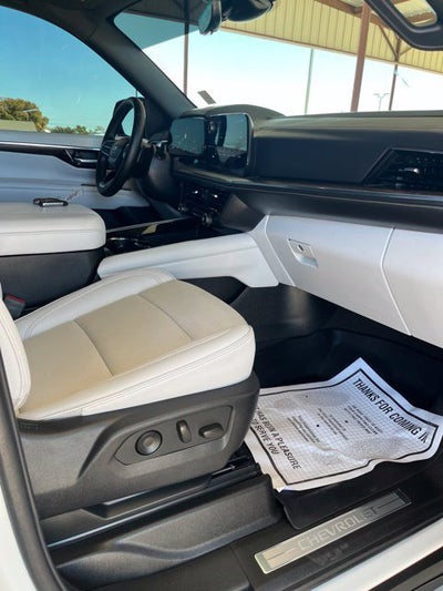 2025 Chevrolet Suburban Premier