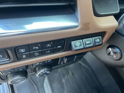 2023 Chevrolet Suburban High Country