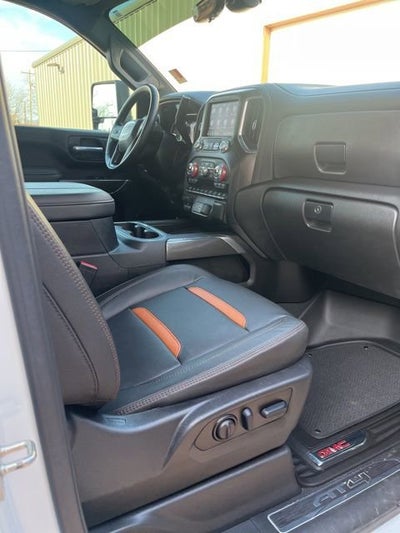 2023 GMC Sierra 2500 HD AT4