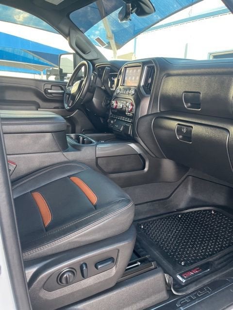 2023 GMC Sierra 2500 HD AT4