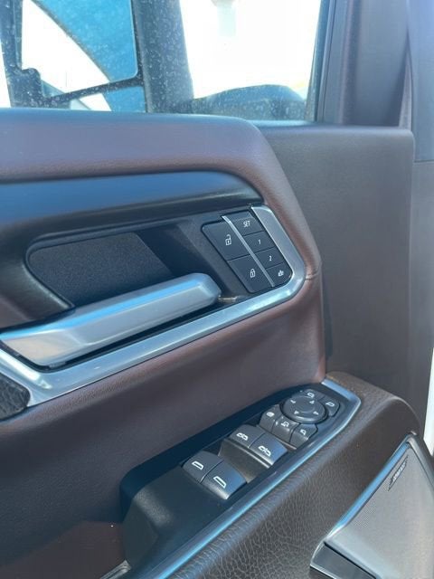 2025 GMC Sierra 2500 HD Denali