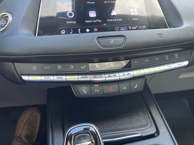 2020 Cadillac XT4 FWD Premium Luxury