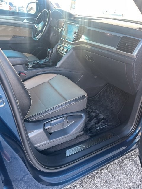 2022 Volkswagen Atlas Cross Sport 3.6L V6 SE w/Technology