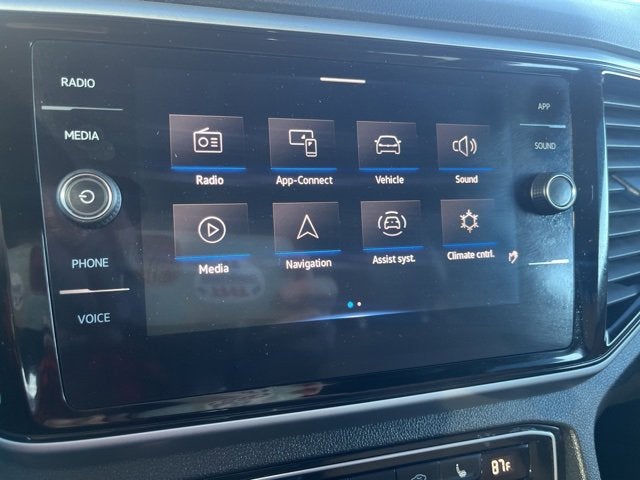 2022 Volkswagen Atlas Cross Sport 3.6L V6 SE w/Technology