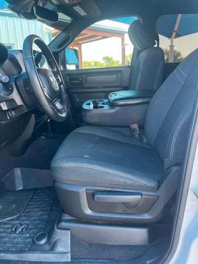 2025 RAM 2500 Tradesman Crew Cab 4x4 6'4" Box