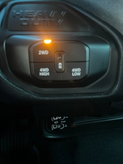 2025 RAM 2500 Tradesman Crew Cab 4x4 6'4" Box