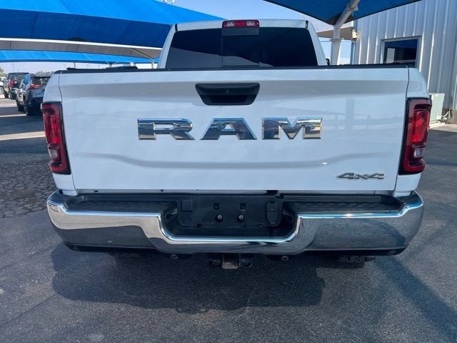 2025 RAM 2500 Tradesman Crew Cab 4x4 6'4" Box