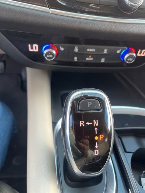 2019 Buick Enclave Essence