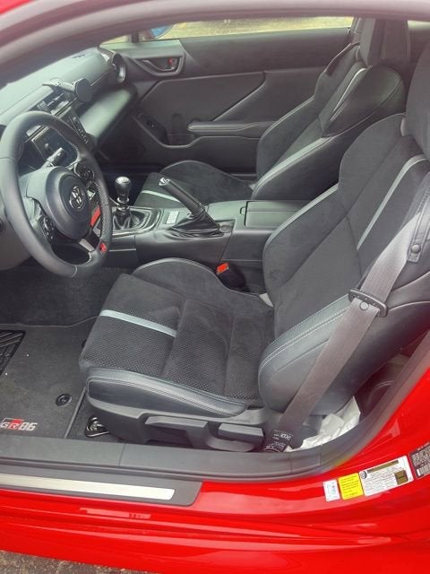 2025 Toyota GR86 Premium