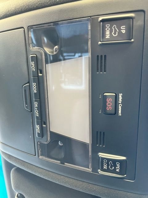 2019 Toyota Land Cruiser Base