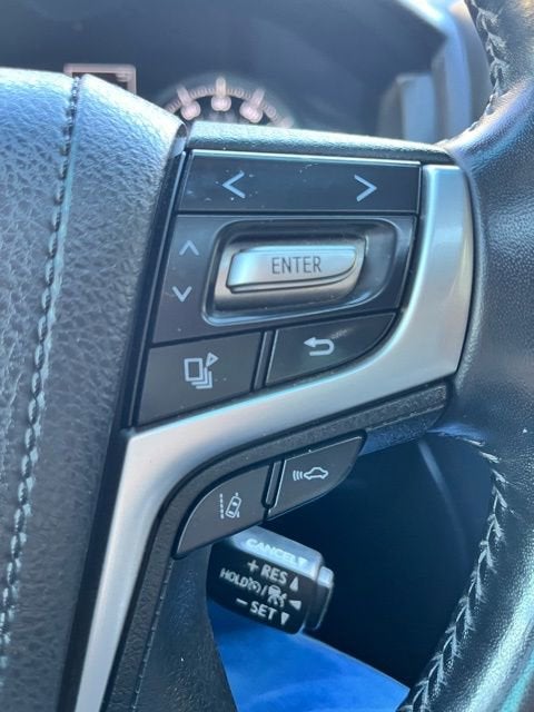 2019 Toyota Land Cruiser Base