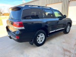 2019 Toyota Land Cruiser Base